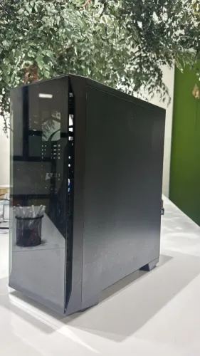 PC Intel Core i3-10100 | RX 550 4GB | 16GB RAM | SSD NVMe 1TB + HD 1TB