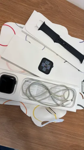 Apple Watch SE 2ª Geração 44mm GPS Midnight + Caixa e Carregador Original