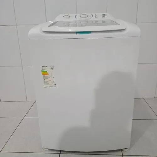 Maquina lavar eletrolux 13 kg funcionando