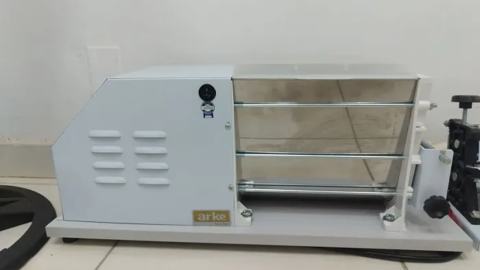 MASSEIRA BASCULANTE 3 KG NOVA BRAESI COM CILINDRO