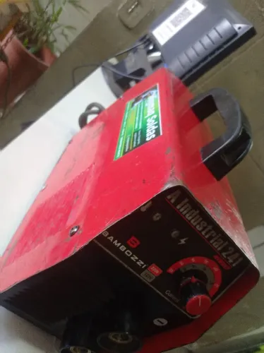 Conserto e manutenção de máquinas de solda , repuxadeira,inversoras,máquina de solda mig e