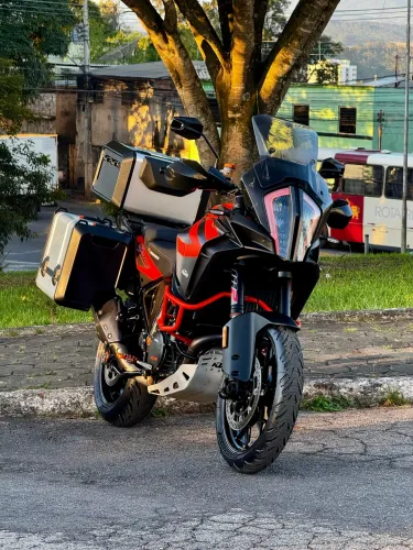 KTM SUPER ADVENTURE 1290 S 2019.