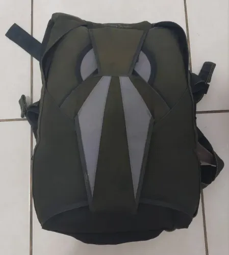 Container paraquedismo Javelin J4
