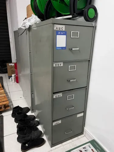 Kit 3 Arquivos de Aço 4 Gavetas no precinho!