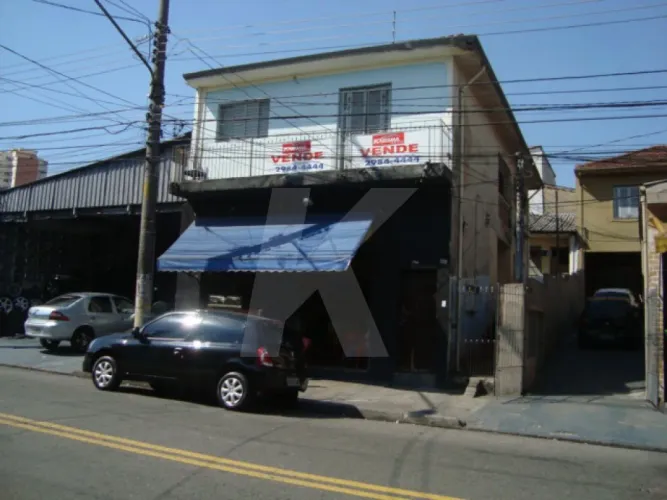 Imóvel comercial com renda, 03 casas mais Salão Comercial na Vila Gustavo.