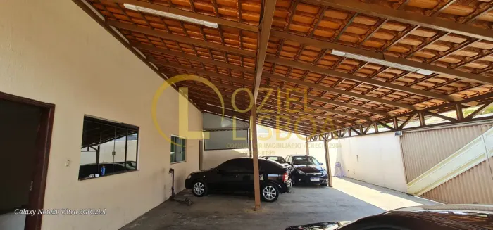 CASA NA LAJE C/ 2 RESIDÊNCIAS 3 QUARTOS CADA CHURRASQUEIRA LOTE 400m² CONDOMÍNIO RUA 3 VIC