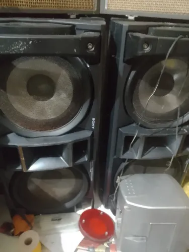 Vendo caixa de som de palco