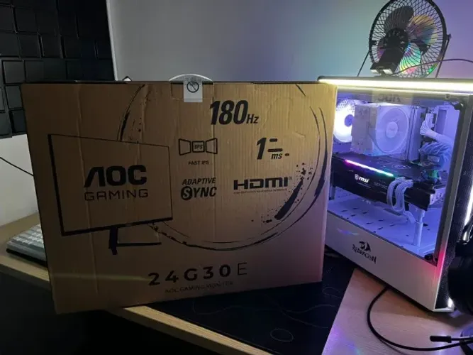 Monitor AOC 24G30E 180hz novo na caixa