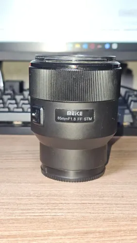 Lente Meike 85mm F1.8 - Sony E-mount