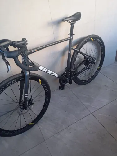 Gravel GTA acros grafite 2.0 tamanho 56