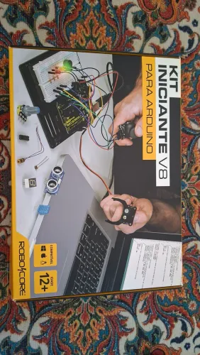Kit Iniciante V8 para Arduino com Blackboard Robocore