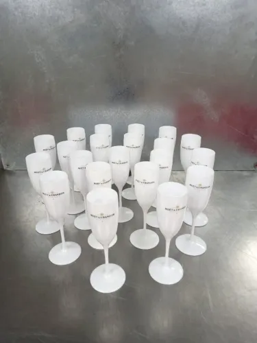 20 Taças Moet & Chandon NOVA
