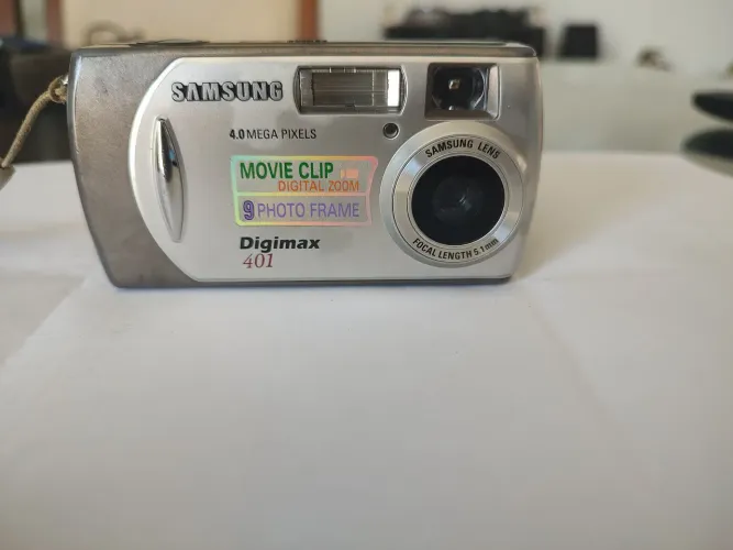 Máquina fotográfica digital Samsung