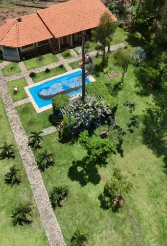 Chácara à Venda no Bairro Portal Serra Azul em Mateus Leme por R$740.000,00