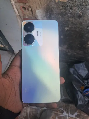 Realme c55