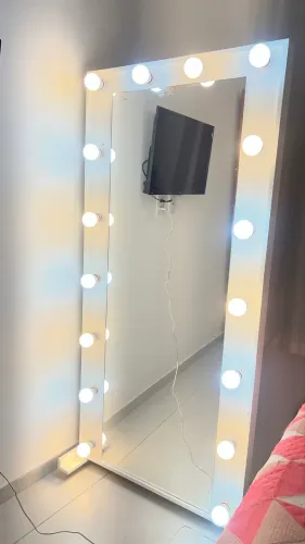 VENDO ESPELHO CAMARIM CORPO INTEIRO