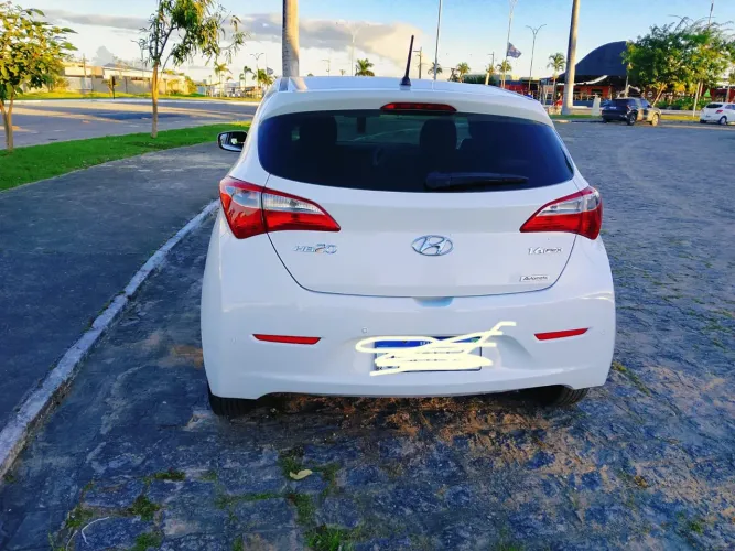 Hyundai HB20 C.style/c.plus 1.6 Flex 16V Aut. 2014
