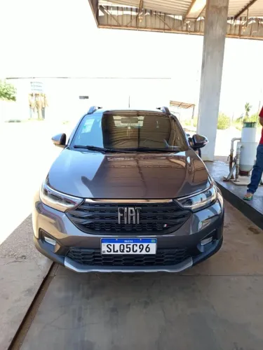 Fiat Strada Volcano 1.3 Flex 8V CD 2023