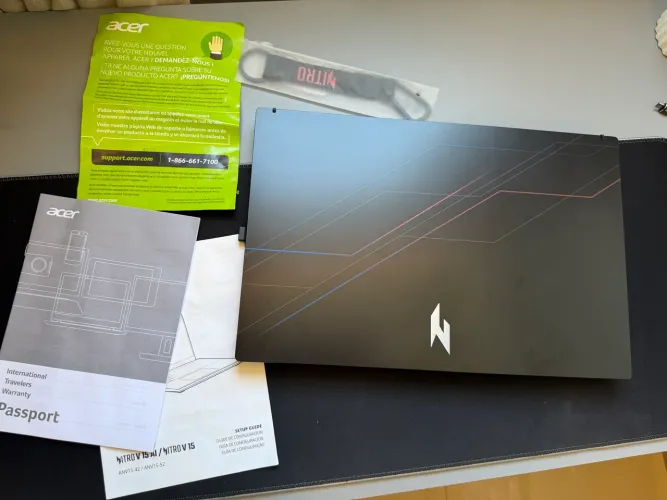 Notebook Acer Nitro V15 RTX 5050 i5 13420H