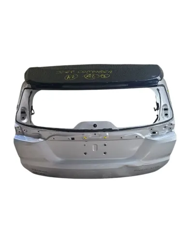 Tampa traseira Jeep comander