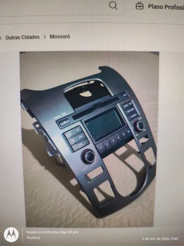 Som e moldura na cor preta completa Kia Cerato 12/13 ar-condicionado digital 