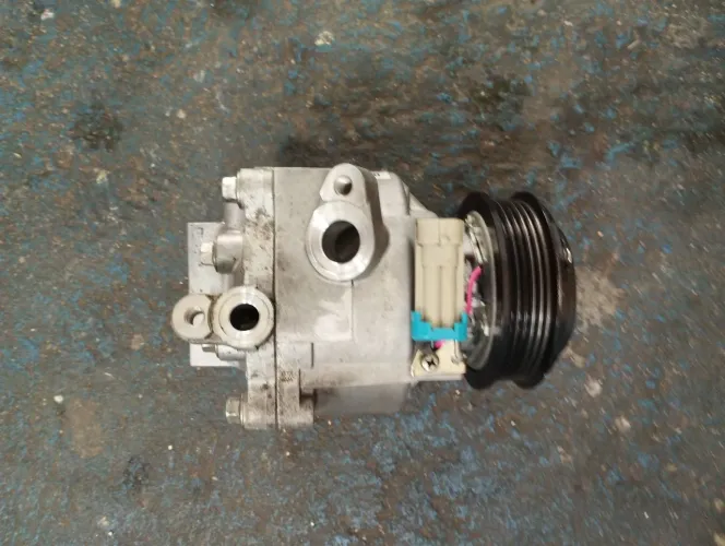 Compressor ar condicionado do Onix e spim
