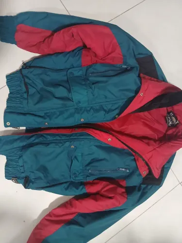 Jaqueta hot music puffer vintage colorida tamanho g