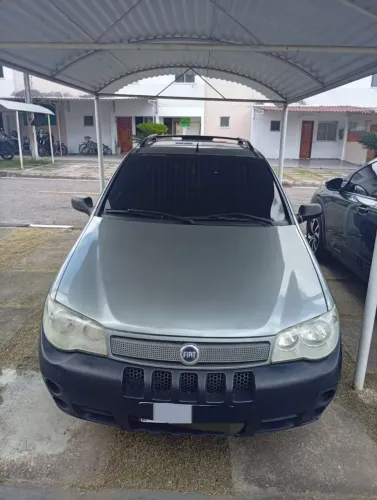 Fiat Strada Trekking 1.8 MPI Flex 8V CE 2005