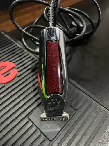 Máquina de acabamento wahl detailer
