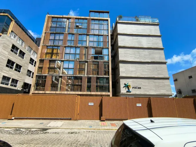 Cobertura no Flat FM20 a poucos passos do mar Cabo Branco - João Pessoa - PB