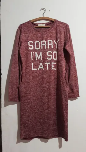 Vestido de manga longa