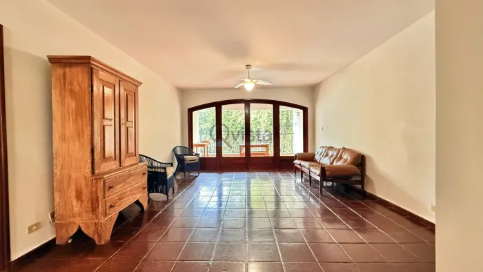 Apto a Venda em Pitangueiras - Guarujá | QVista Imobiliária