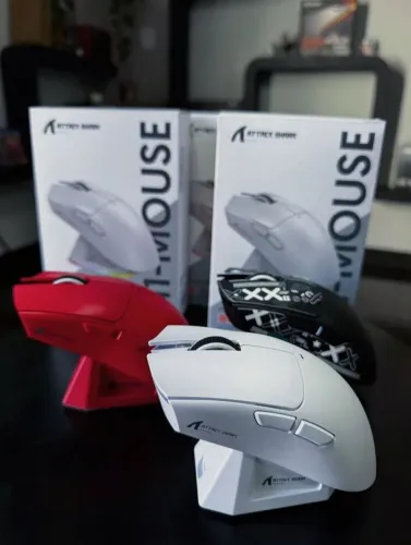 MOUSE S/FIO ATTACK SHARK X11 C/ DOCK DE CARREGAMENTO
