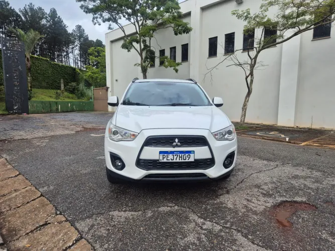 Mitsubishi ASX 2.0 16V 160cv Aut. 2013