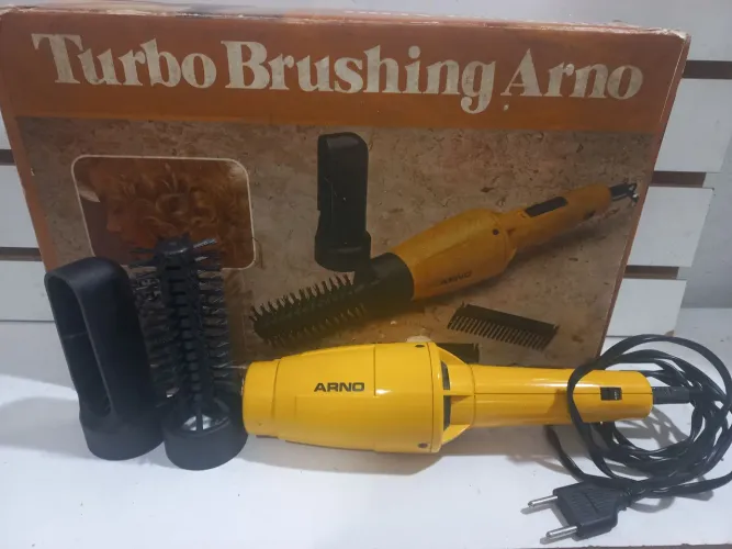 Secador e modelador turbo Arno Brushing  antigo 