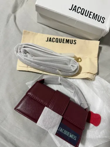 Bolsa tote Jacquemus Le Bambino Mini vinho