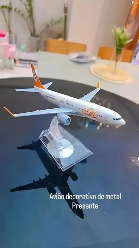 Avião de metal decorativo colecionador presente