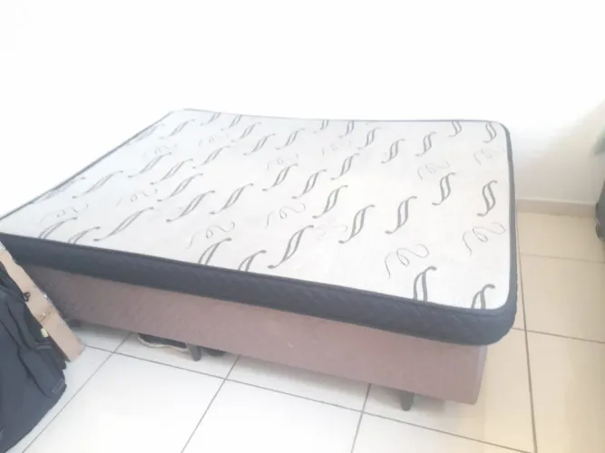 Cama box + colchão casal ..