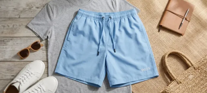 Lindas bermuda s em lastano pano bem macio que ficar perfeita p su dia dia.
