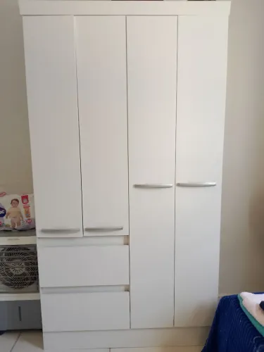 Guarda roupa infantil 