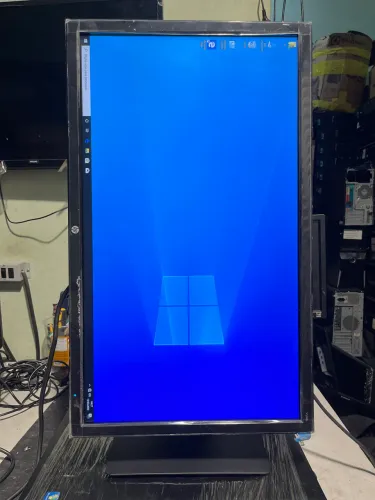 Vende-se Monitor de 24 polegadas 