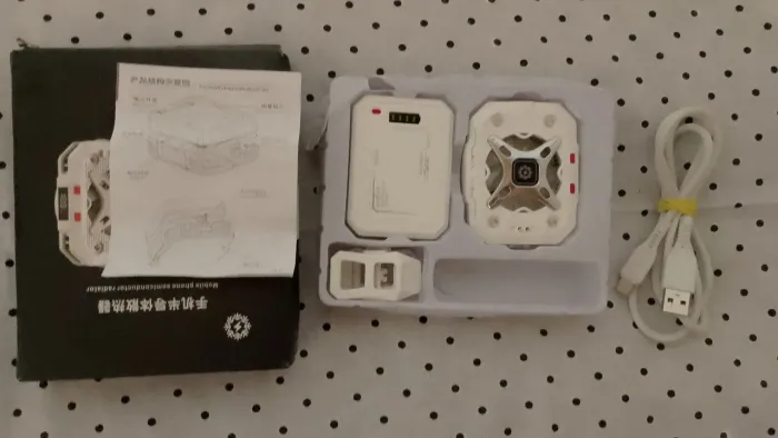 Cooler TH10 Semicondutor phone com bateria recarregável funcionando perfeitamente 