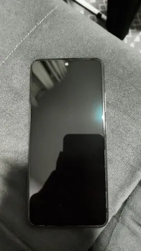 VENDE-SE CELULAR SEMINOVOS POCO X5