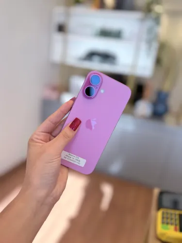 iPhone 16 128GB SEMINOVO SEM DETALHES