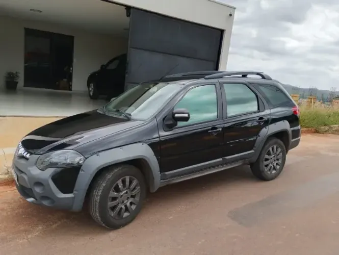 Fiat Palio Weekend Adventure Locker 1.8 Flex 2020