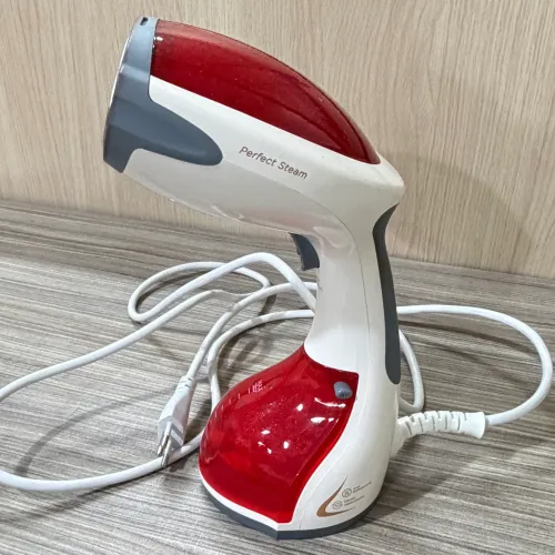 Vaporizador de roupa portátil Black&Decker