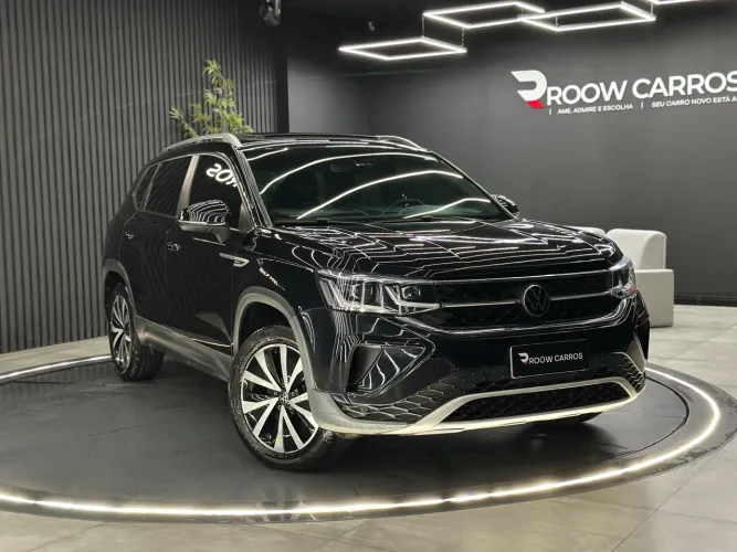 Volkswagen Taos Highline ( + TETO SOLAR )