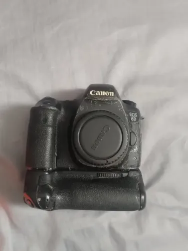 Camera Canon EOS 6D