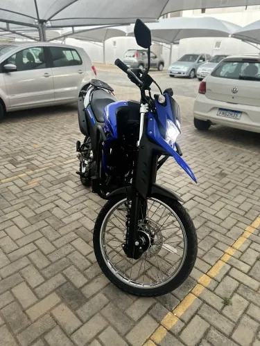 Lander 250cc 2023 - 15.000 km rodados
