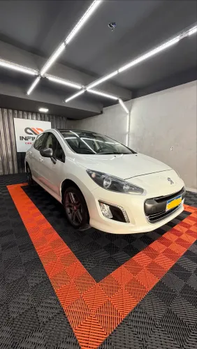 Peugeot 308 Feline/griffe 1.6 Turbo 16V 5P Aut. 2015